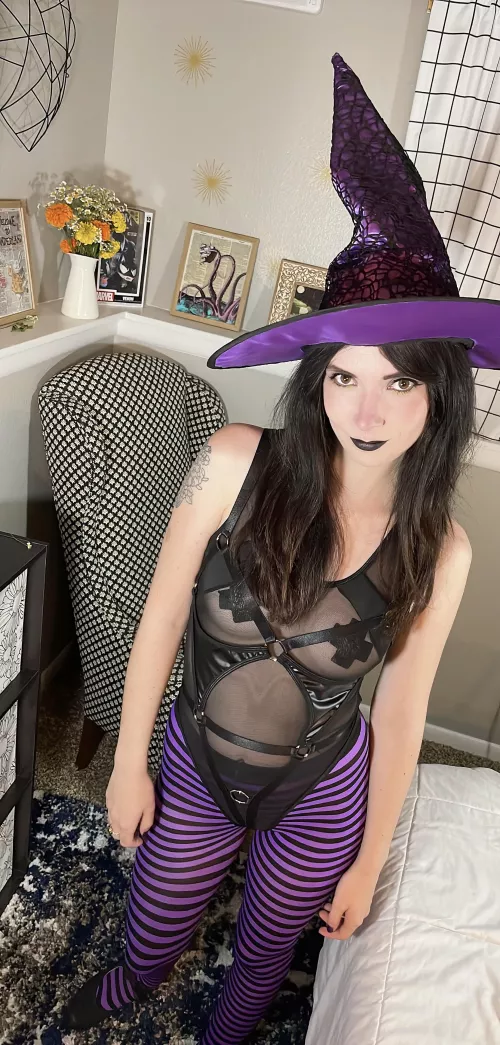 You didn’t think I was going to be a good Witch, did you?