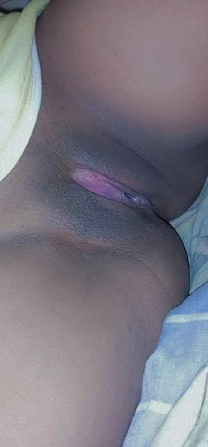 19 [F4m] do You want to be My daddy tonight.? I Will be your naughty girl snap: Juliet14hot kik: juliethotsexy