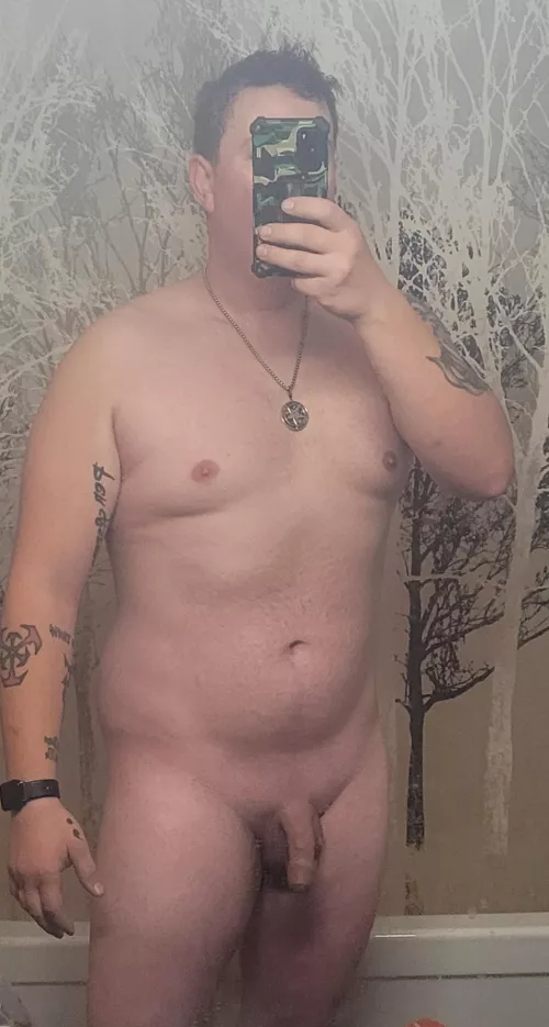 34 m 225lbs 5'10