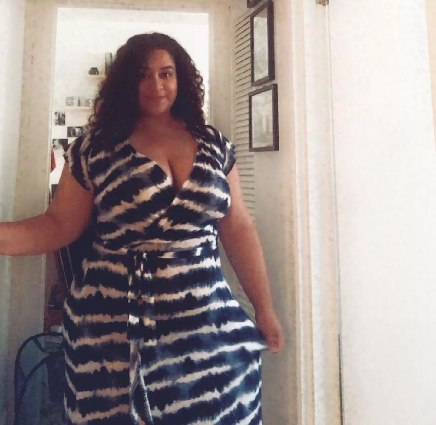 a BIG COCK wanna cocktribe my girlfriend ?