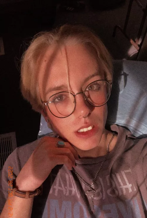 am i pretty enough? i started wearing makeup out recently