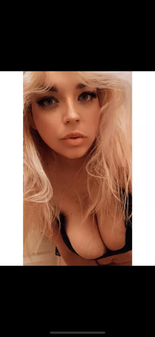 Am I riding you? Or you riding me? 💦💦