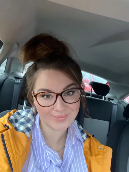 Another rainy day another car selfie ☔️