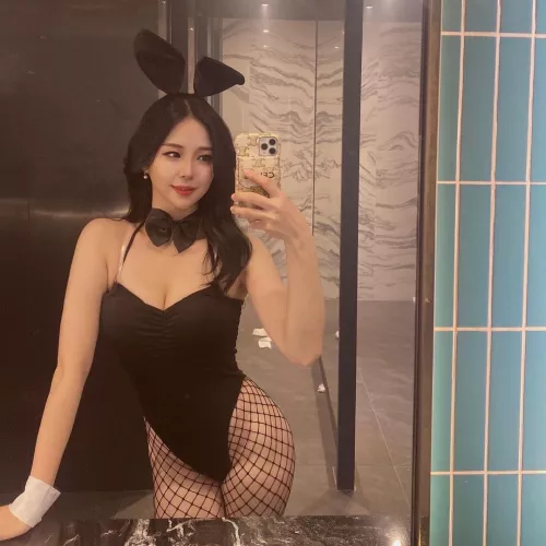 Asian bunny girl