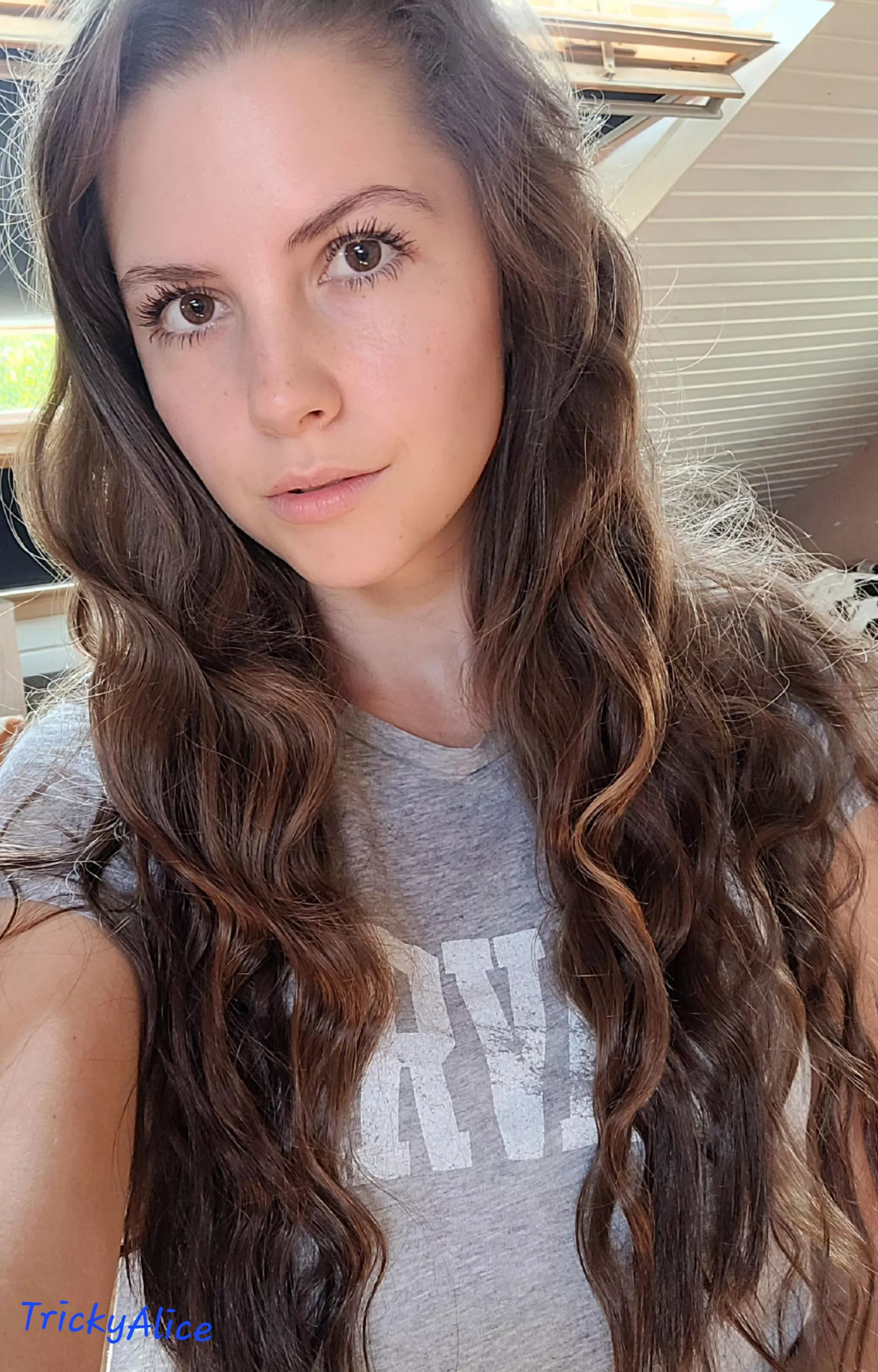 back when I had my hair looong 😊