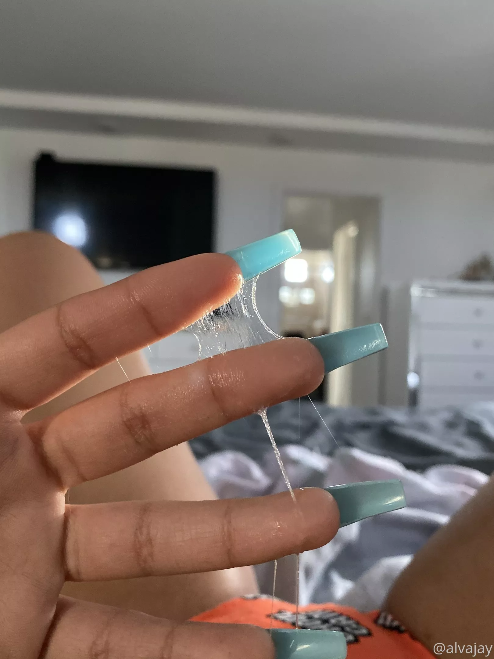 Be a good slave and lick my hands