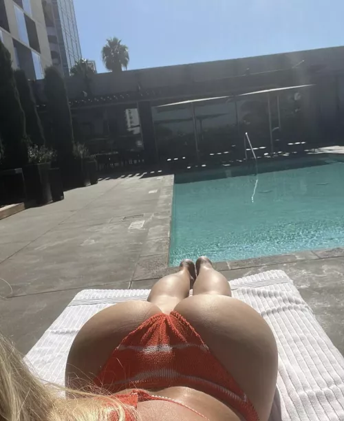 BIG ASS CHAV! What y’all think?