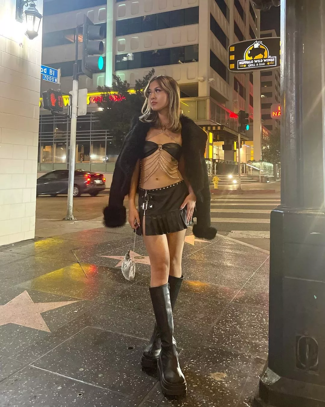 Buffalo Wild Wings Type of Outfit