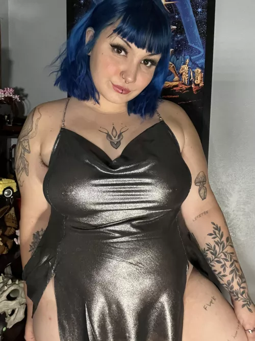 Do we like sexy chubby girls here