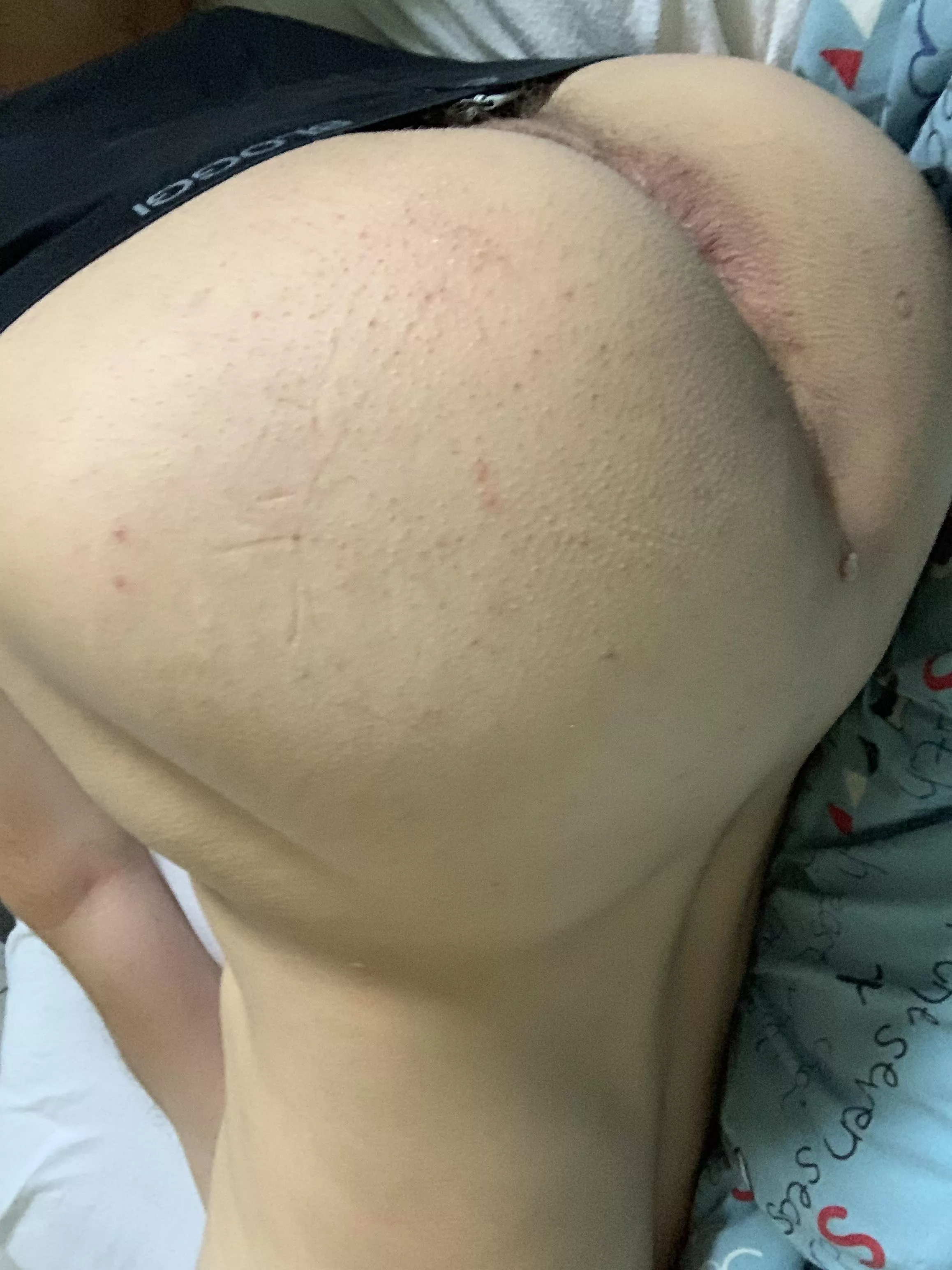 Does my ass look fuckable? 🥺