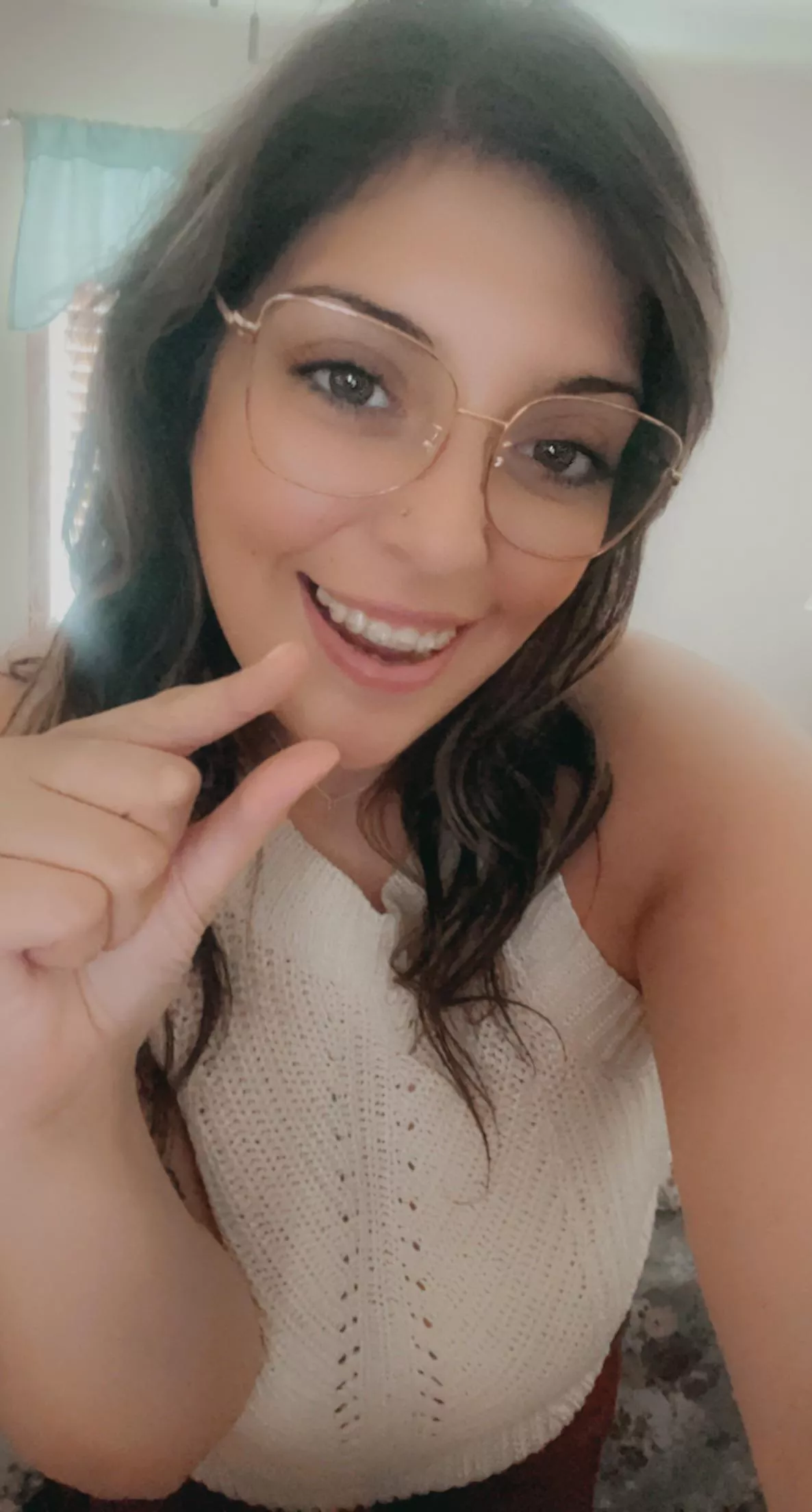 [Domme] Hahahaha, you’re so pathetic and could never be able to even touch a woman like me. All your good for is serving me. You’ll get cucked by me and I’ll make you eat your own cum. You’ll be obsessed with me