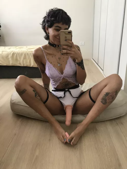 [domme] my toe is way bigger than your micro sausage that’s why u’ll get that boypussy roughly fucked you dicklette princess 😌