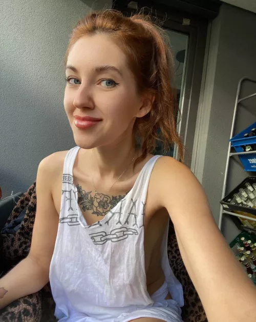 Don't look in the right corner! Xaxaxxa