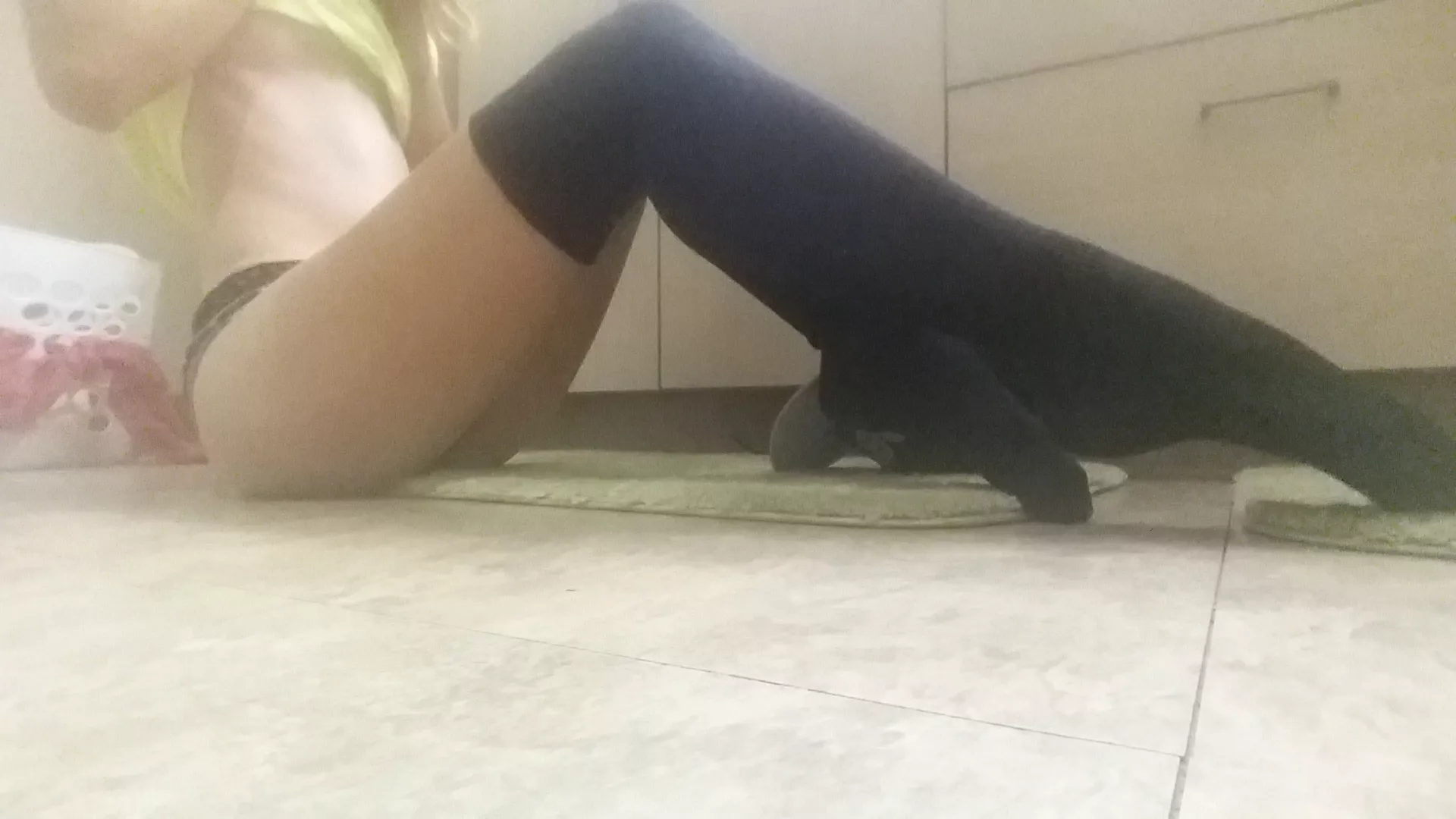 [F] a bit more mature ones, still get you going? 🤔😋