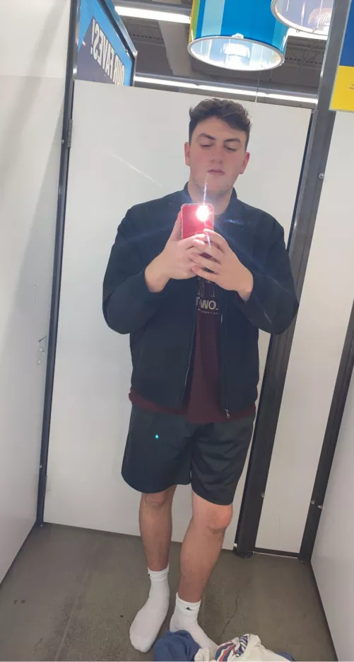 felt really confident after my haircut today. thoughts?