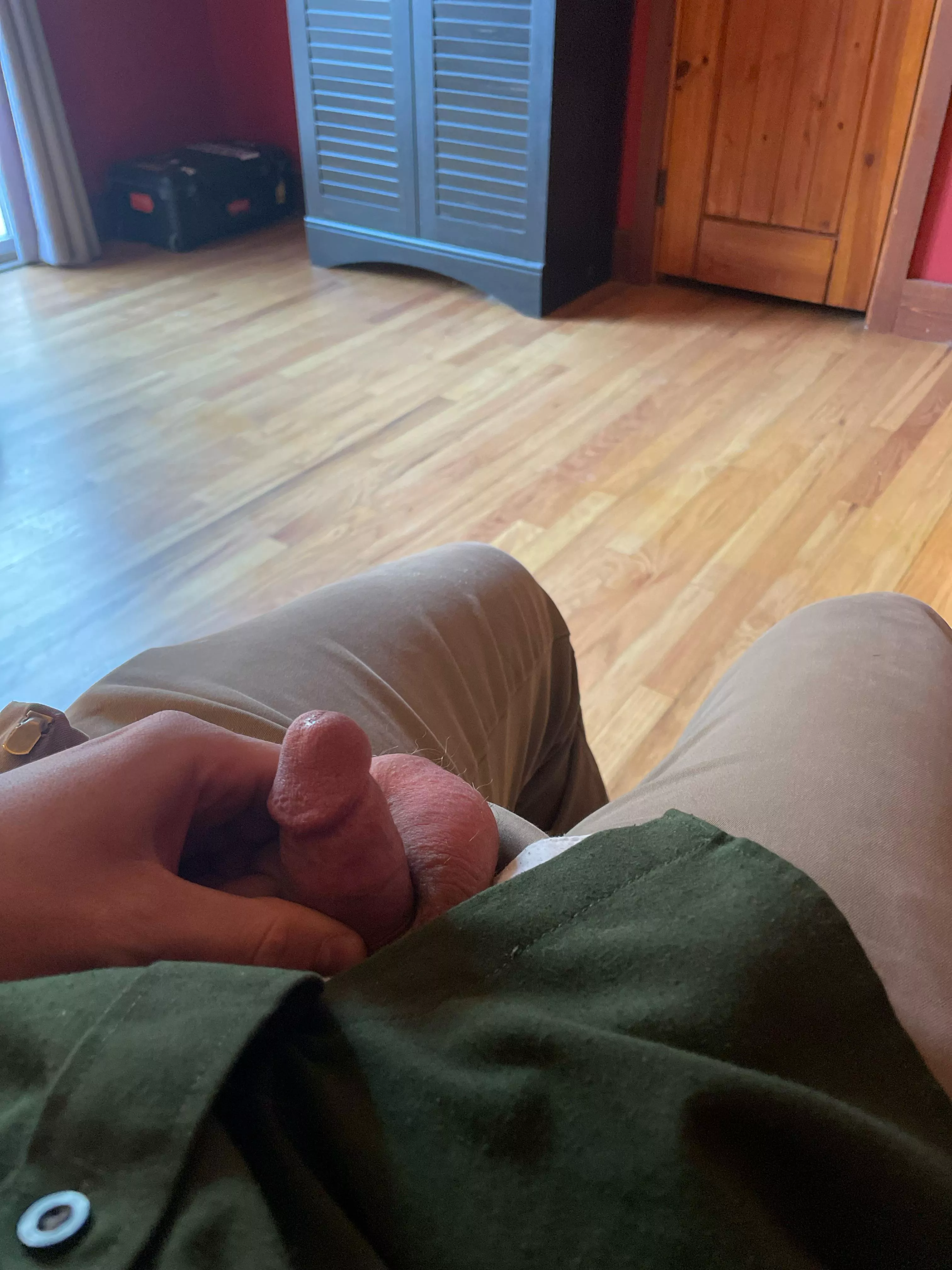 First post on Reddit! How do I size up😂 29