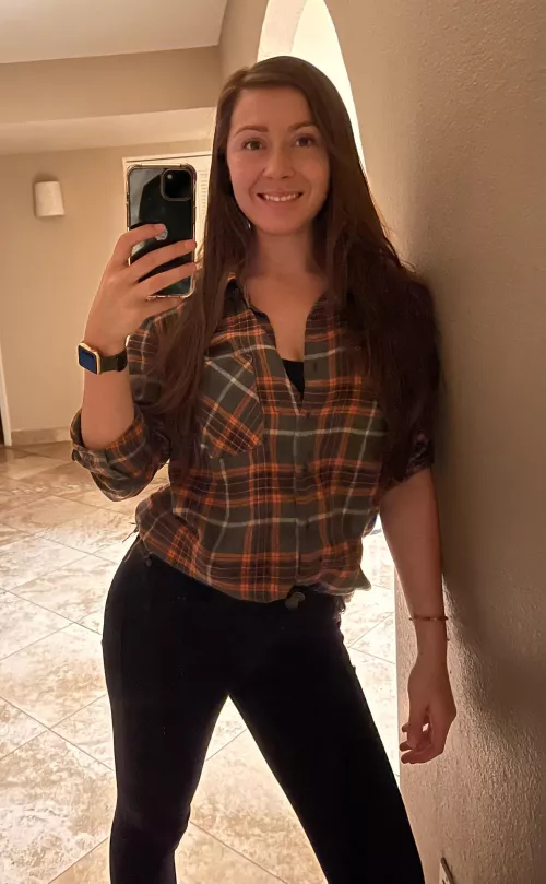 Flannel weather selfie! 🍂