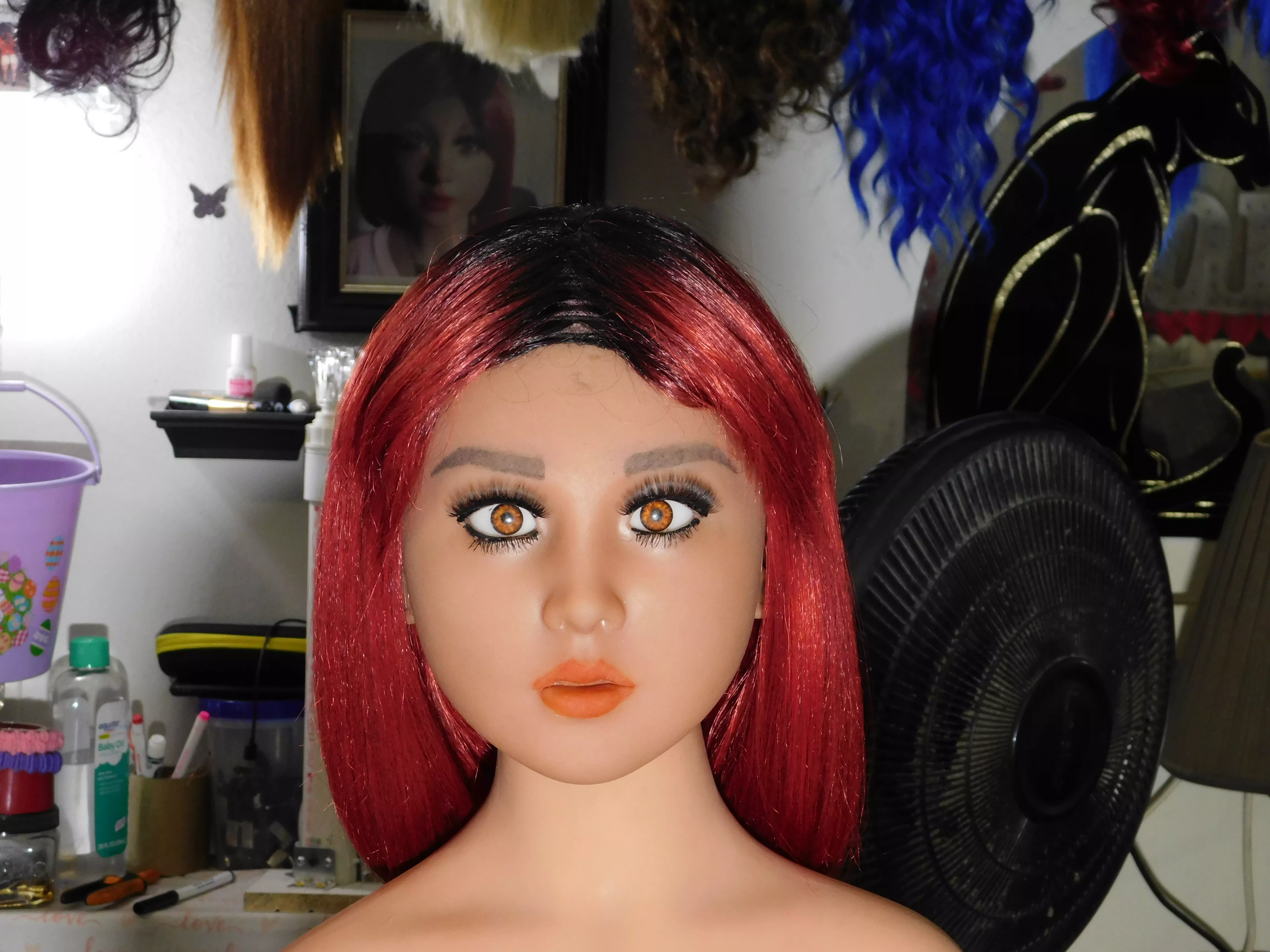 From Our Fashion Advisor About Eyebrow Work: 