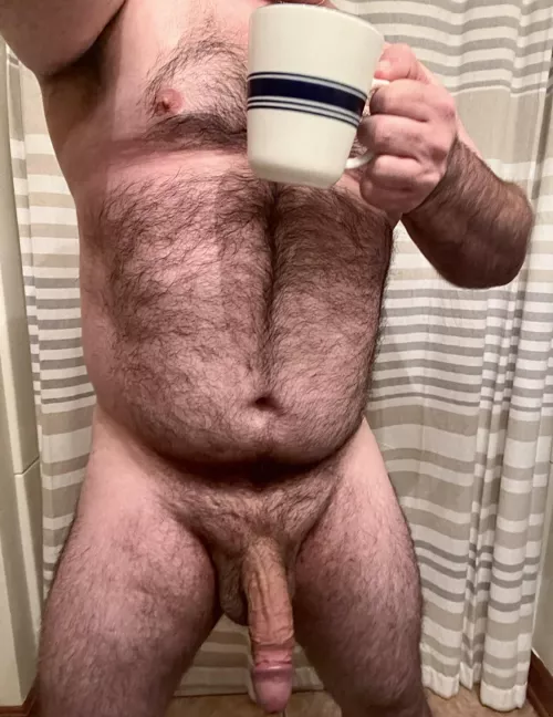 Happy Friday CGW! Let’s start the weekend early and head back to bed, who is coming with me 😉 cheers ☕️