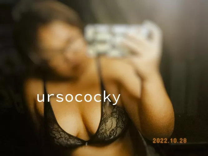 Hello PHGW, good evening! I'm (f)nlly back! 🌺