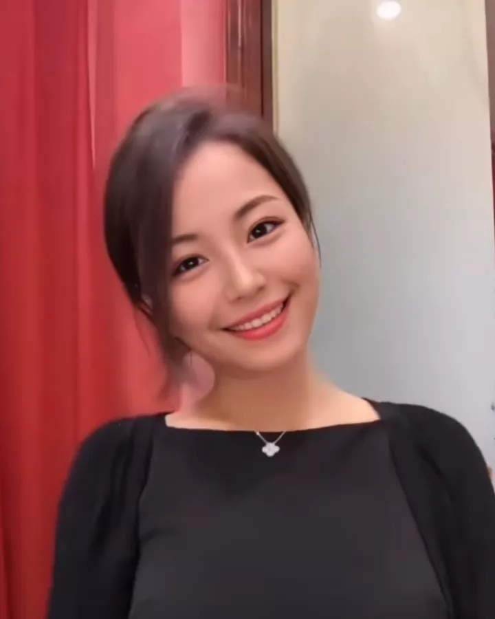 hi guys, Is she a JAV actress? if that so, who is she ?