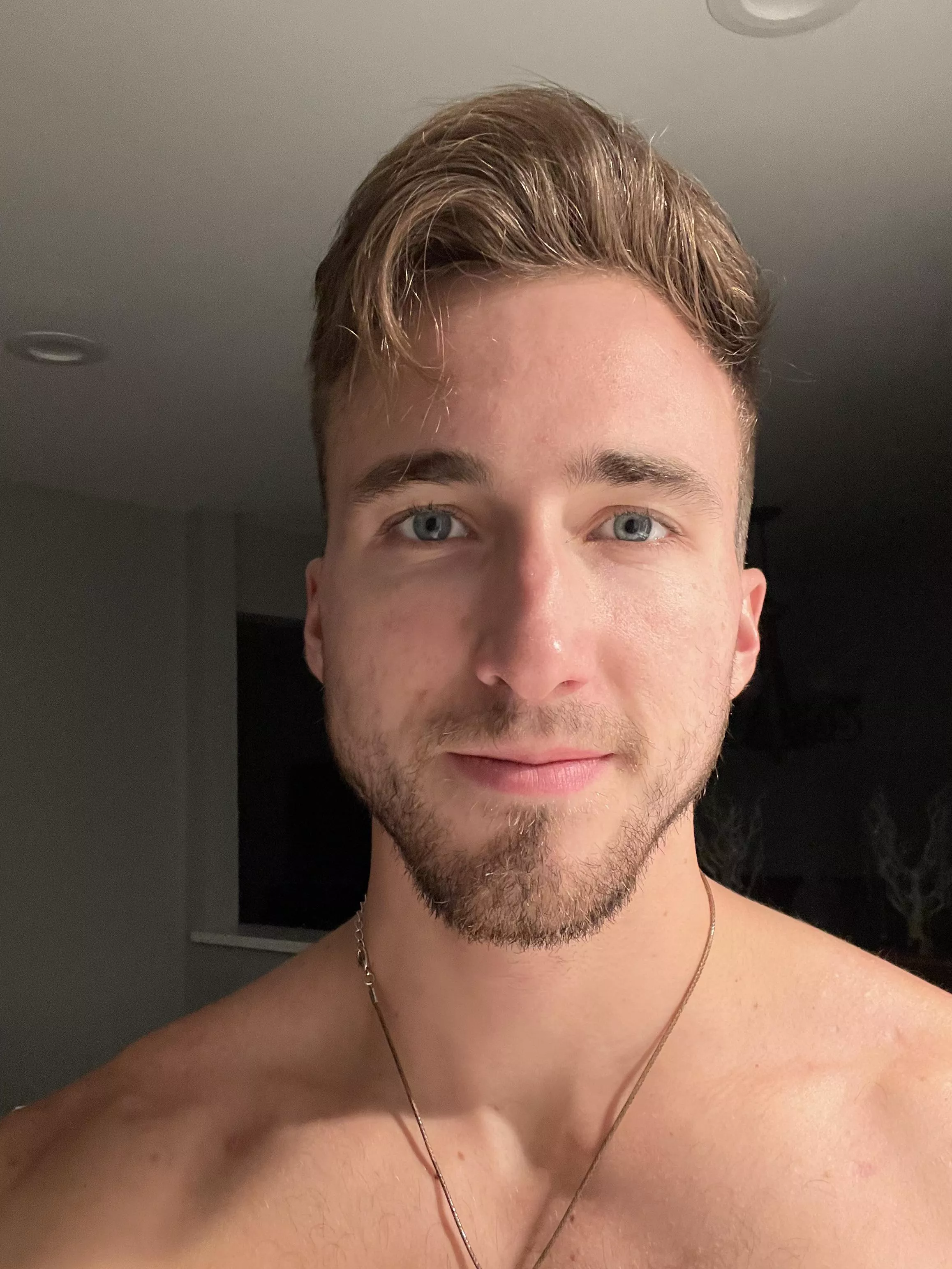 Hope all my fellow gaymers have a lovely day 😘