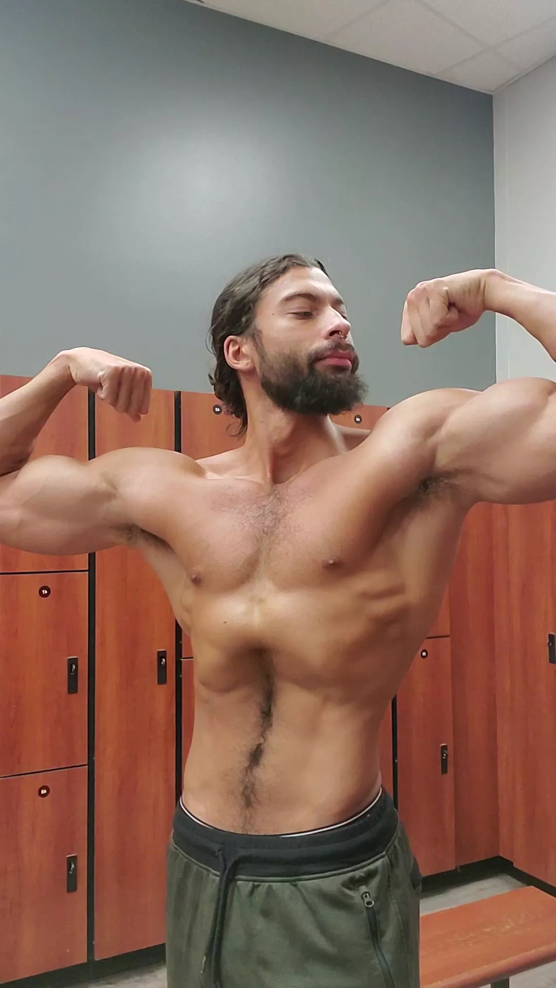 i don't need deodorant