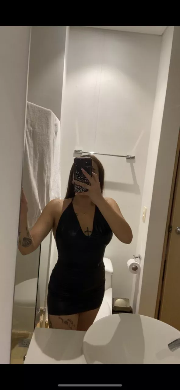 I hope it makes your day, I know it's a boring selfie