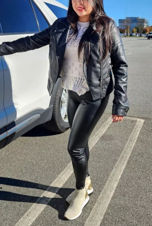 I think a 41 yo mom can still be sexy