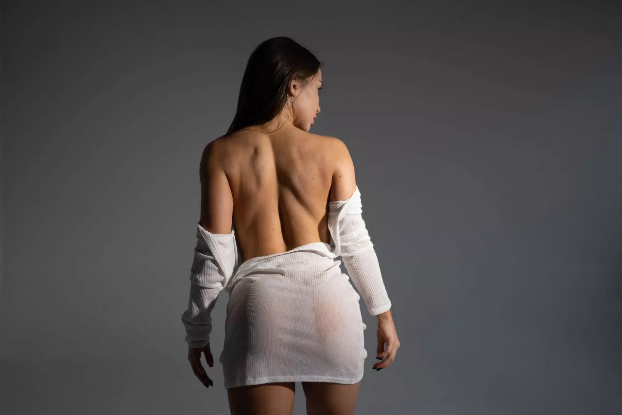 I want you to come behind me