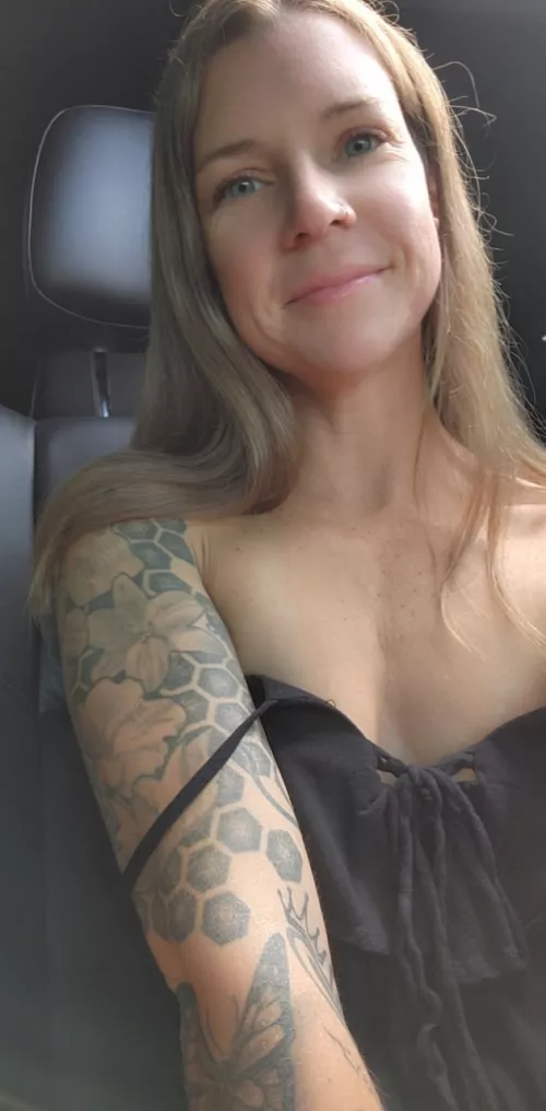 I'll play with you anywhere 😏