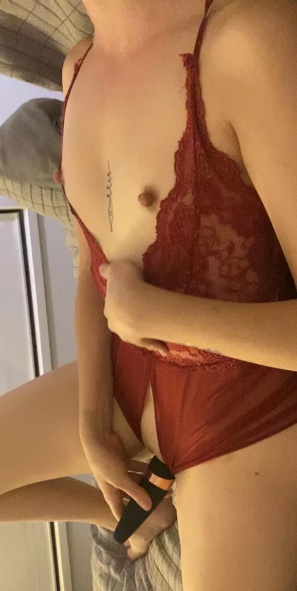 I’m not the hottest girl here but I promise I am the sluttiest (f)