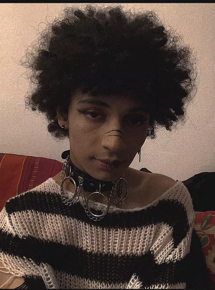 I’m sick and feel terrible but hey new make up for femboy friday 👍