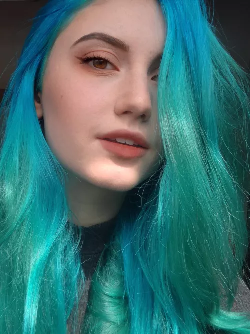 Is this too bright? 😁🤔