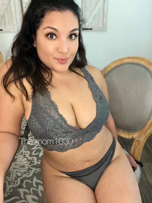 Just a comfy set on this Friday morning