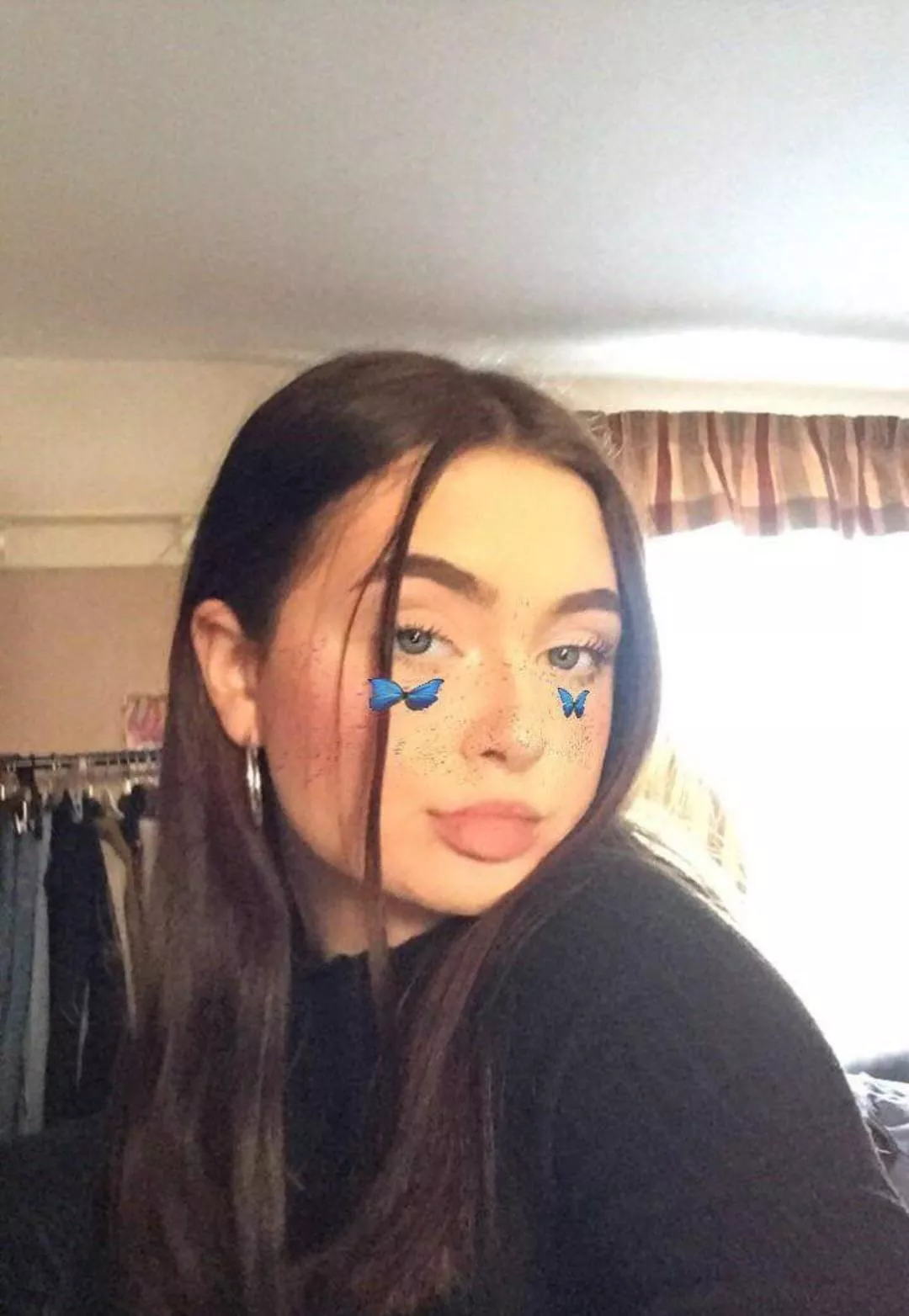 [kik:SecretDS12] Anyone feel free to message me telling me what they would do to my girlfriend. So hard and about to cum