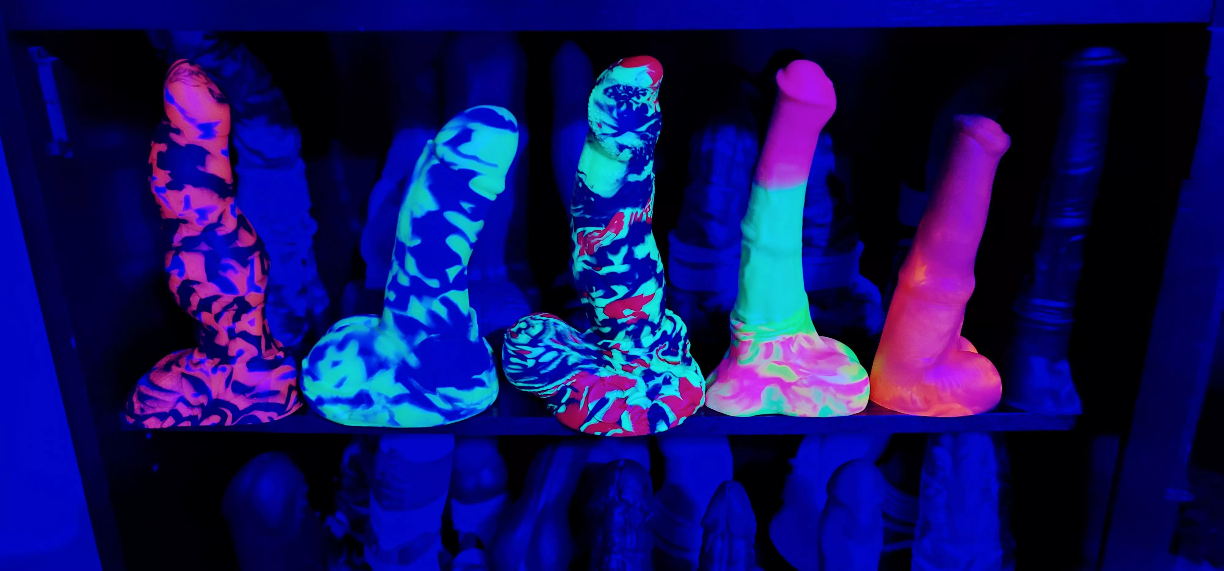 Love that glow from the toy box. Come help me use them all.