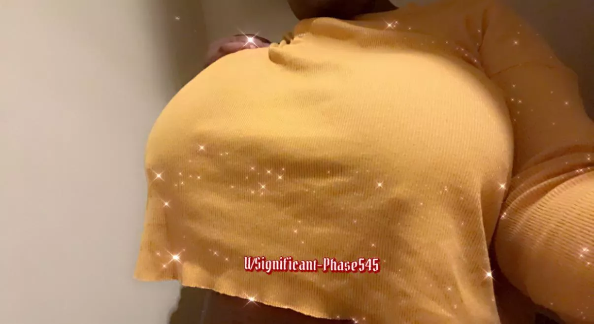 Love This Croptop On Me