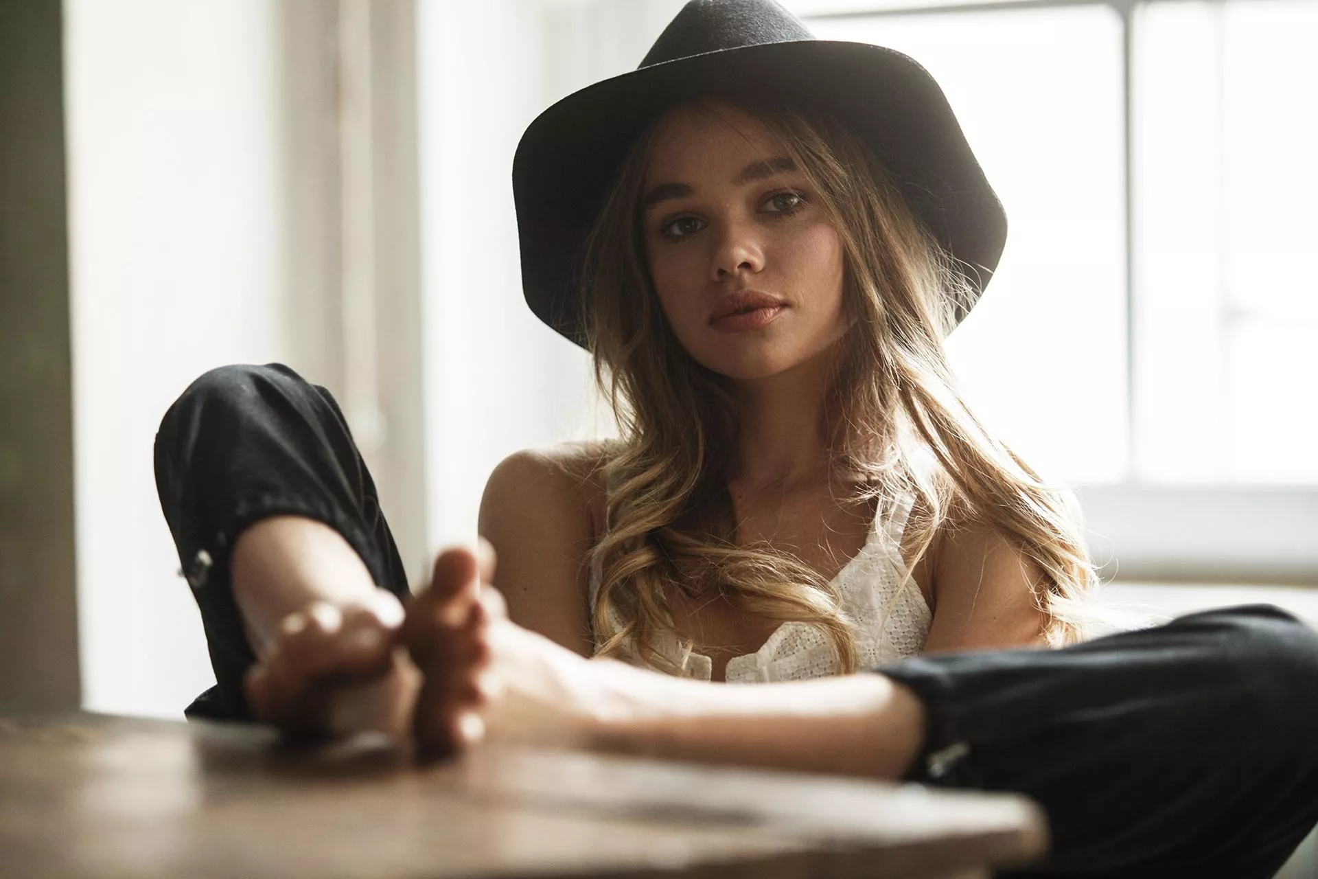 Maya Otsoko by Hannes Walendy