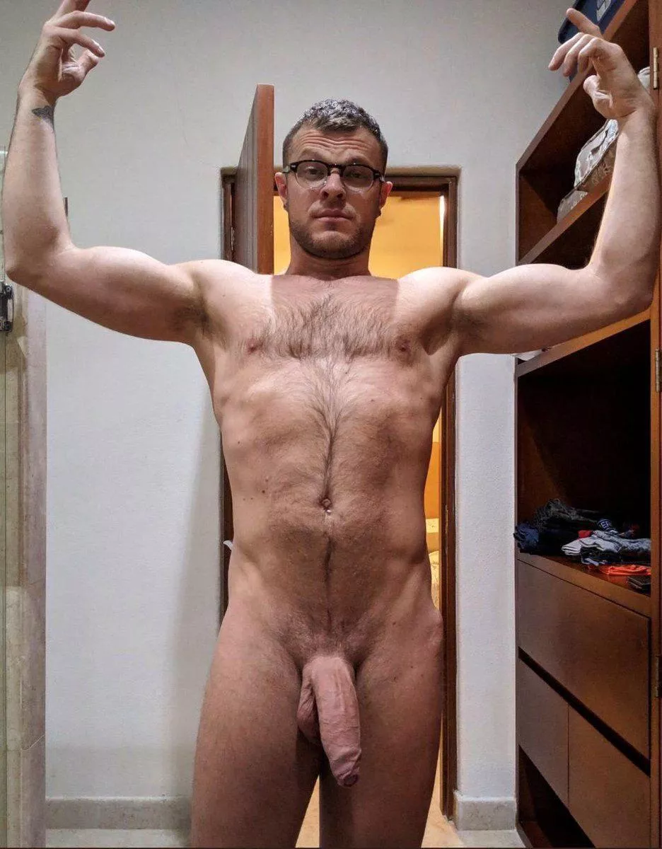 New glasses! I also figured out my selfie timer! Two wins today