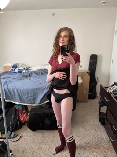 Showing off my panty bulge