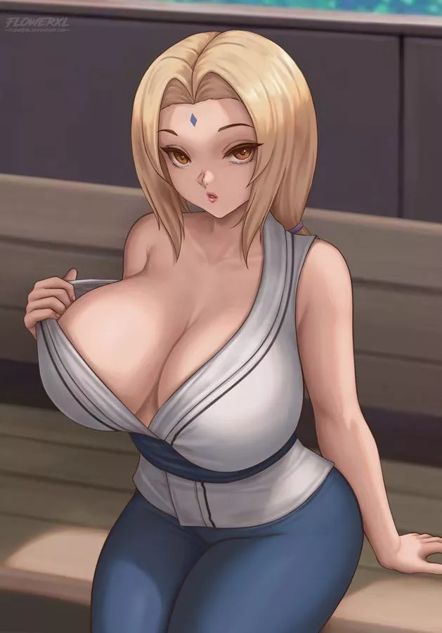 Tsunade teasing