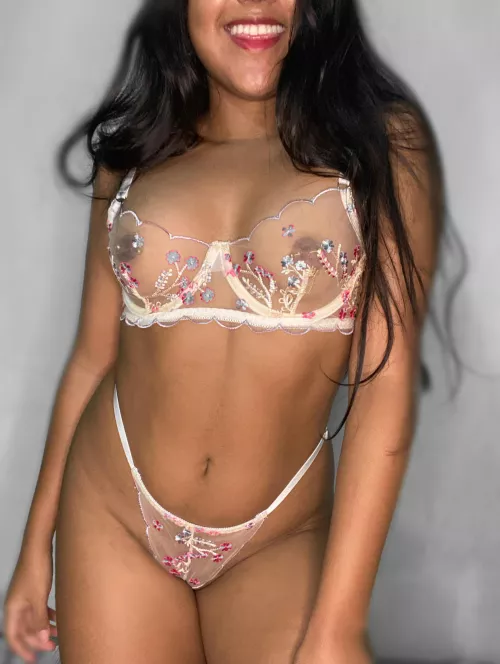 use me as your sex doll 😏 [img]