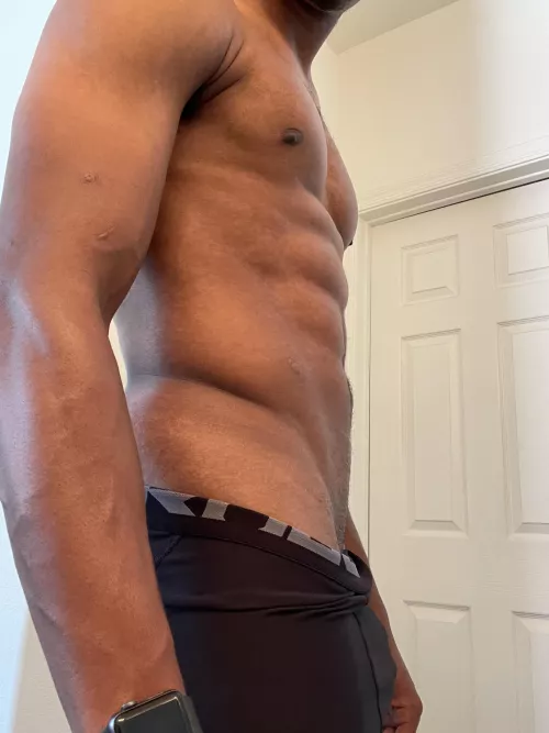 28 (M) Morning workout done. Now time to enjoy the weekend [oc]