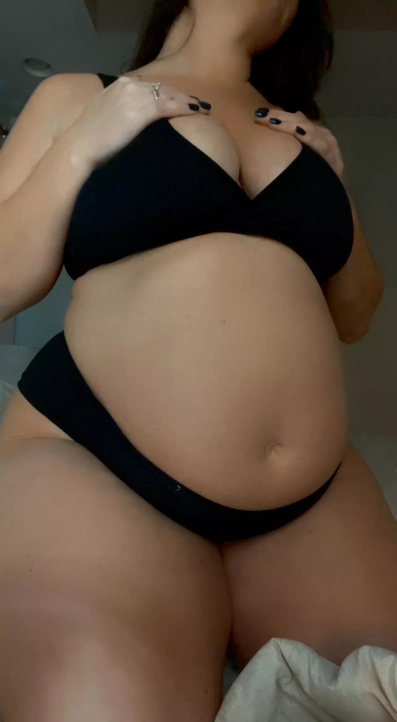 35 weeks is looking good on me😇