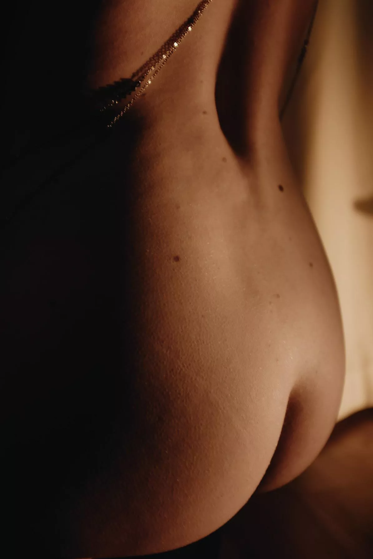 Alexandra Rachok self portrait with body chain