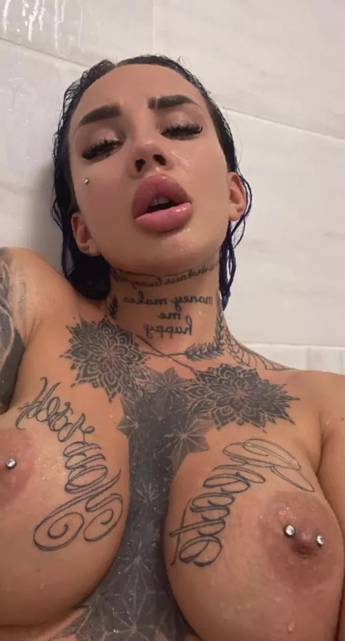 Are you going to the melon party?