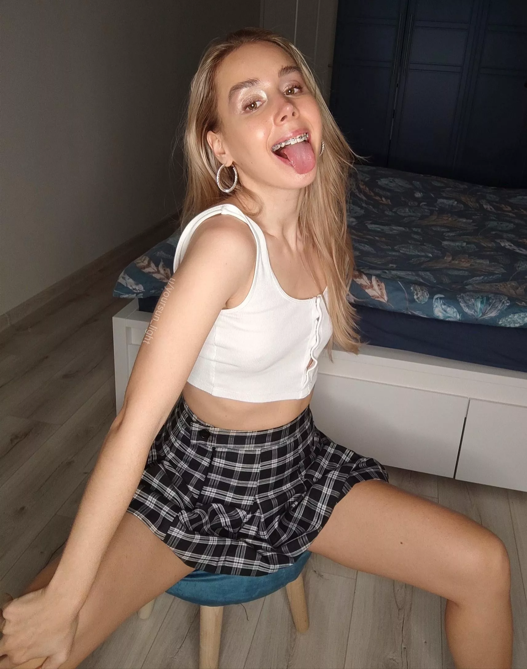 Are you ready cum on my face?