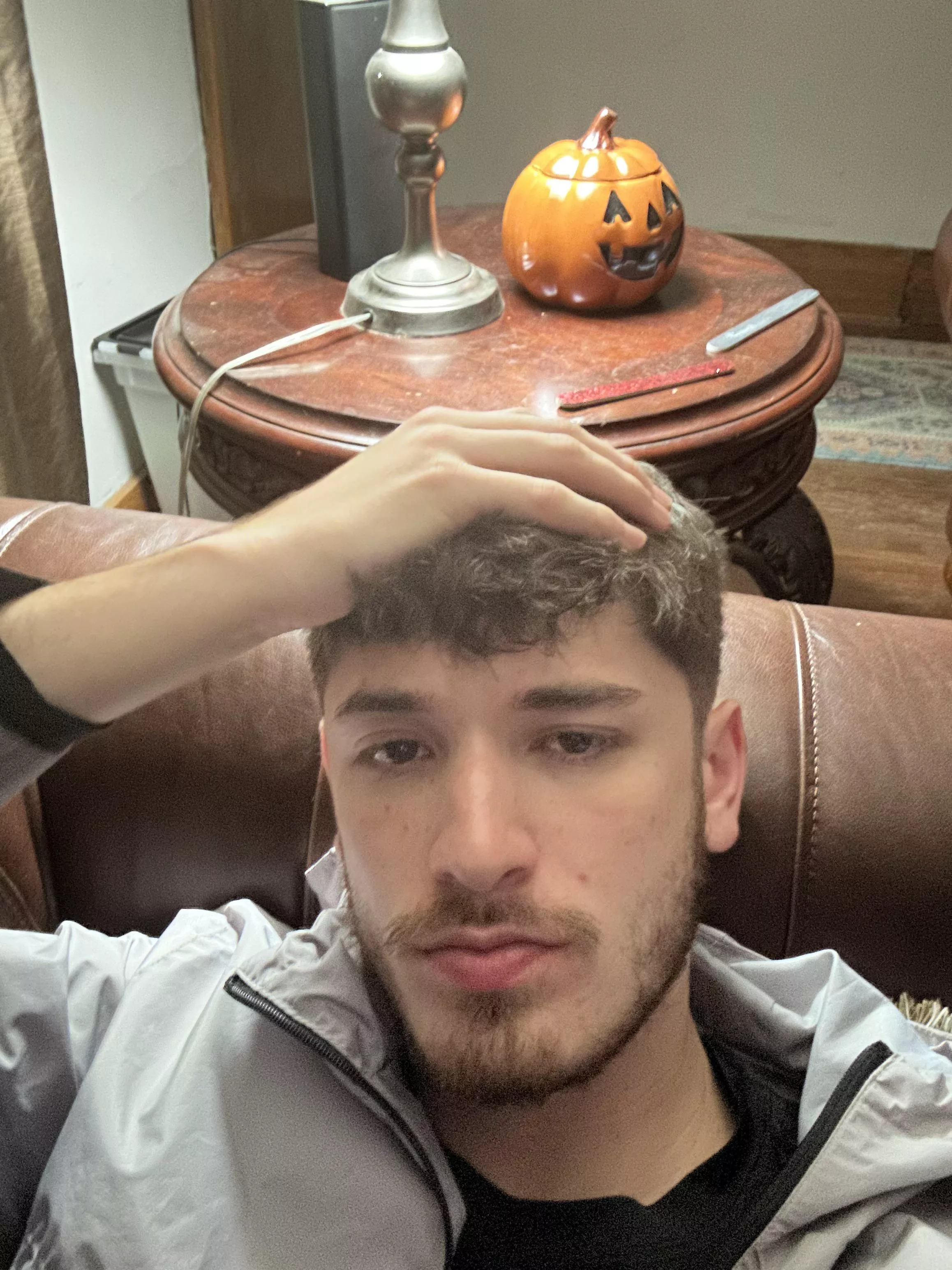 Bored and need someone to entertain me!