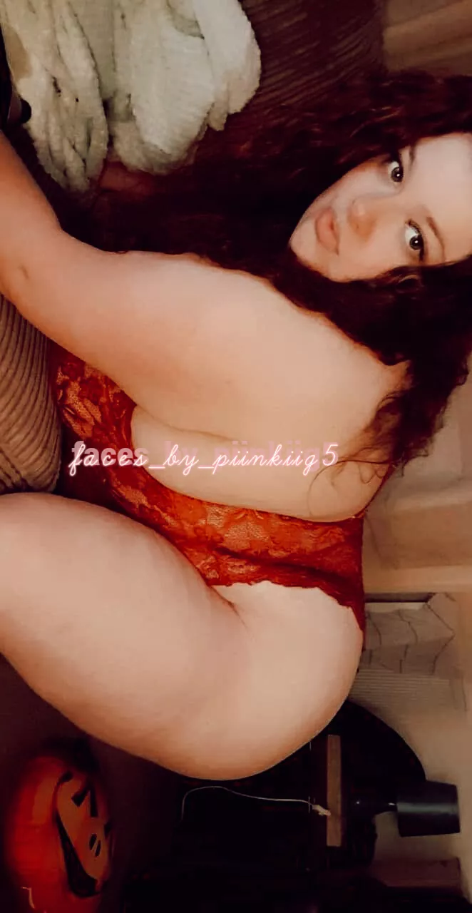 clothes are sexy too 😈⬇️🔗